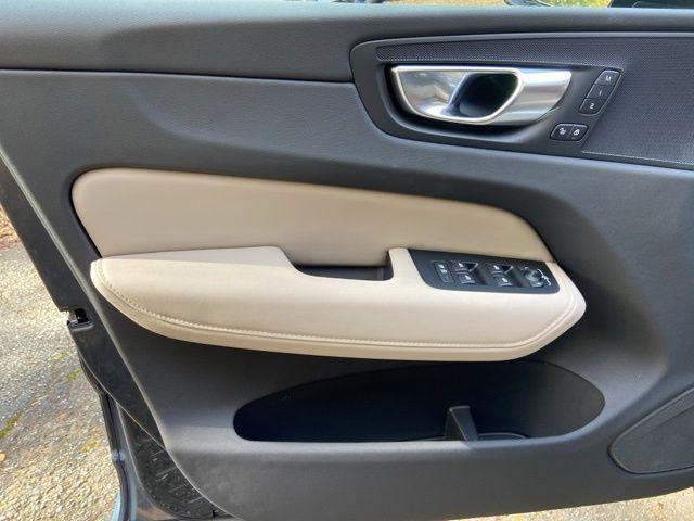 new 2026 Volvo XC60 car, priced at $57,145