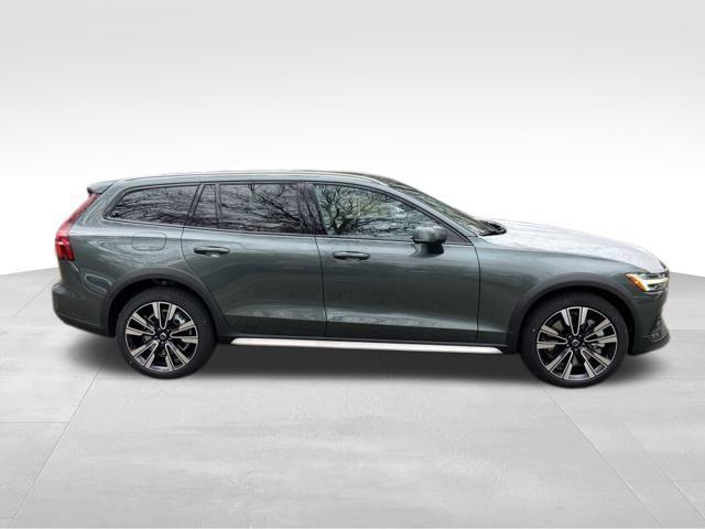 new 2026 Volvo V60 Cross Country car, priced at $59,545