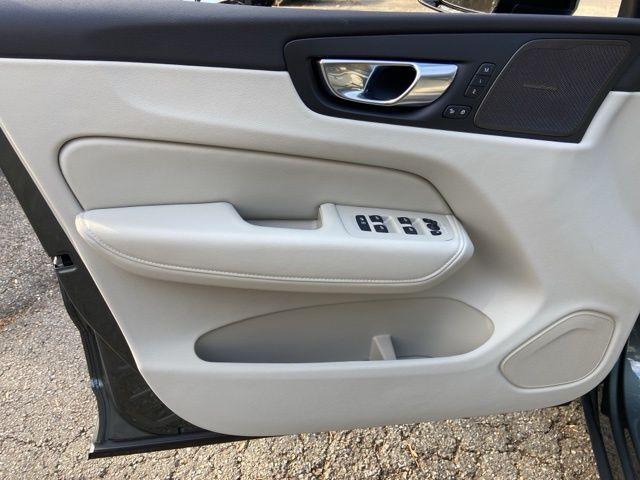 new 2026 Volvo XC60 car, priced at $63,525