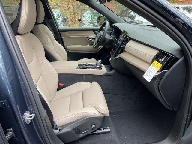 new 2026 Volvo XC90 car, priced at $75,145