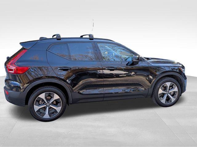used 2025 Volvo XC40 car, priced at $32,415