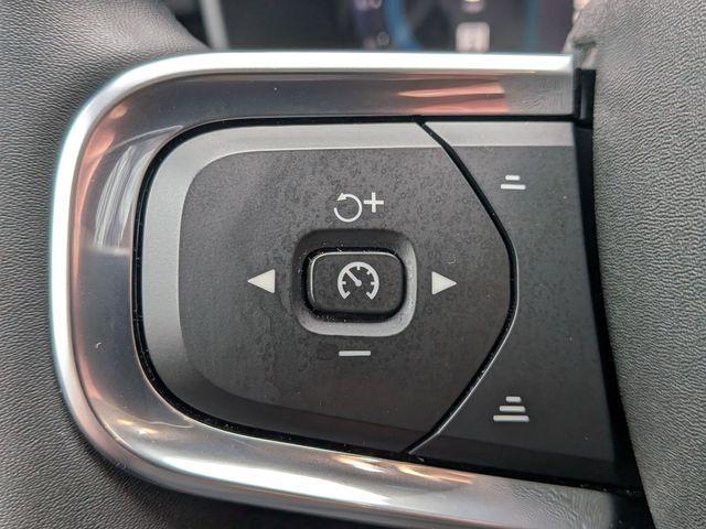 used 2022 Volvo XC40 Recharge Pure Electric car, priced at $25,995