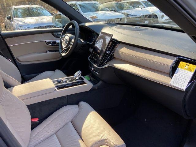 new 2026 Volvo XC90 Plug-In Hybrid car, priced at $86,595