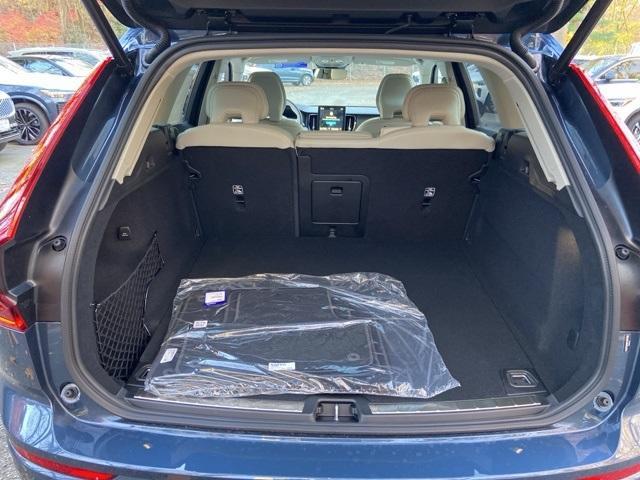 new 2026 Volvo XC60 car, priced at $62,295