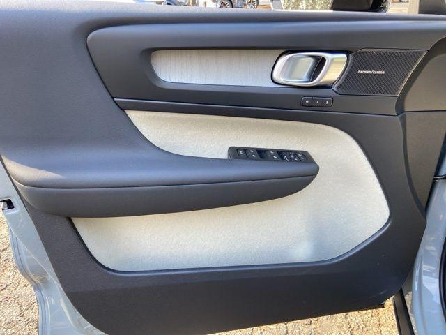 new 2026 Volvo XC40 car, priced at $53,195