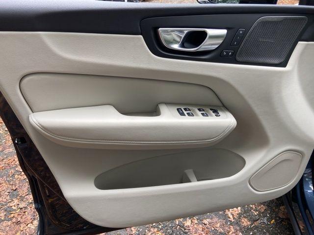 new 2026 Volvo XC60 car, priced at $62,295