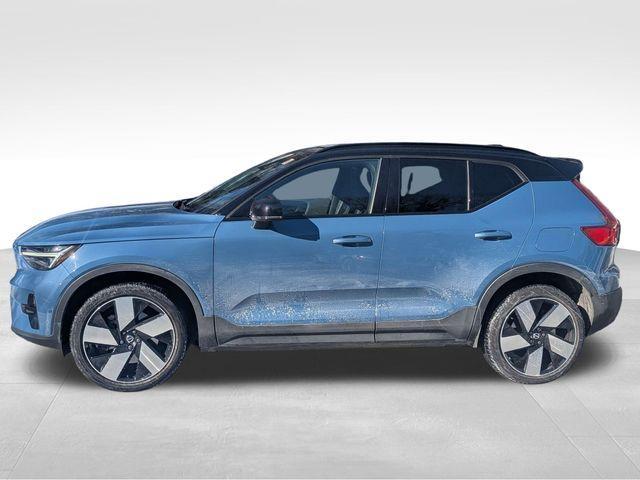 used 2023 Volvo XC40 Recharge Pure Electric car, priced at $29,550