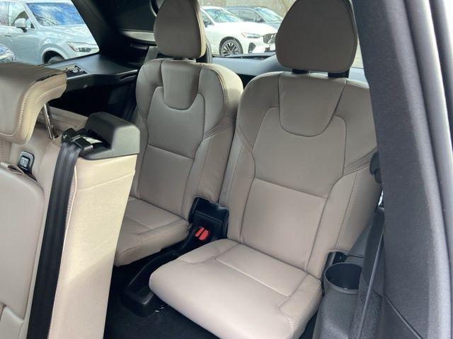 new 2026 Volvo XC90 Plug-In Hybrid car, priced at $84,695