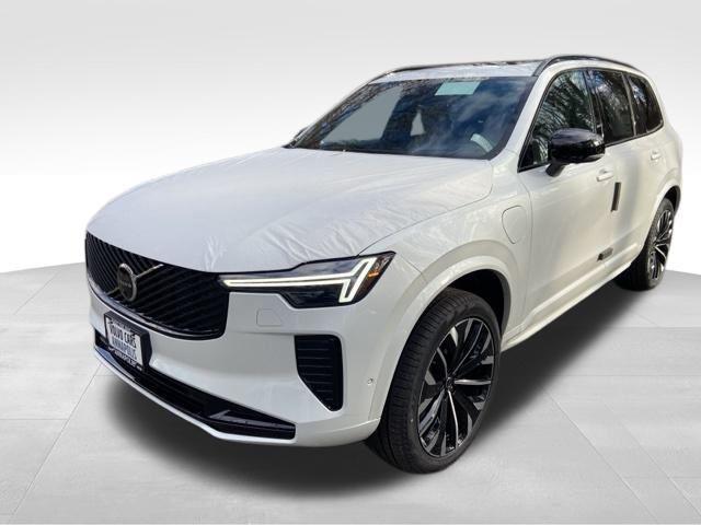 new 2026 Volvo XC90 Plug-In Hybrid car, priced at $84,695