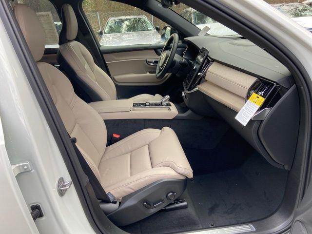 new 2026 Volvo XC90 Plug-In Hybrid car, priced at $84,695