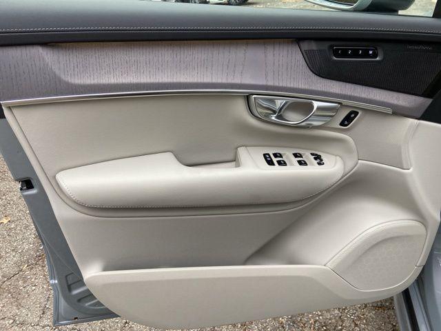 new 2026 Volvo XC90 car, priced at $77,245