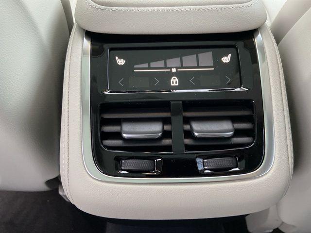 new 2026 Volvo XC90 car, priced at $77,245