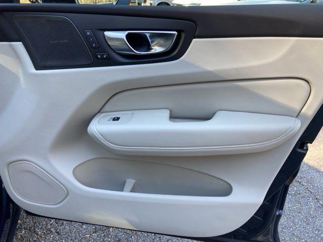 new 2026 Volvo XC60 Plug-In Hybrid car, priced at $75,235