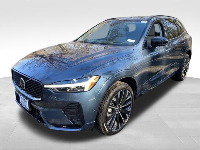 new 2026 Volvo XC60 Plug-In Hybrid car, priced at $75,235