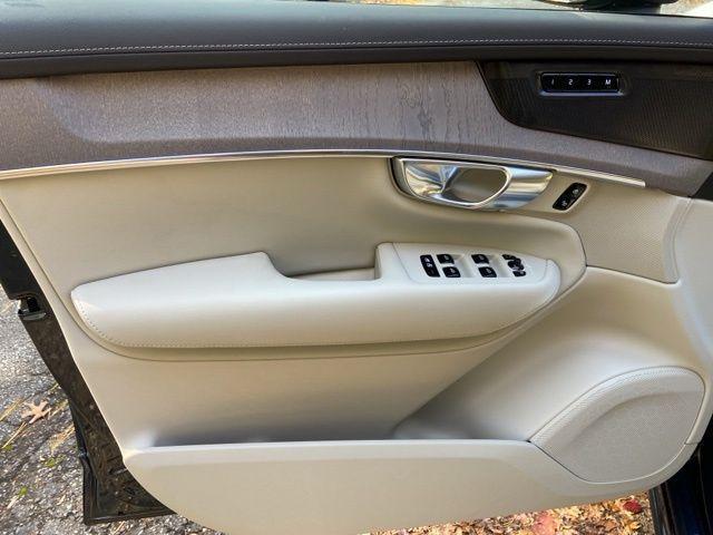 new 2026 Volvo XC90 car, priced at $78,145