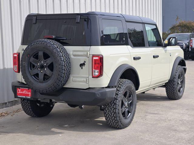 new 2025 Ford Bronco car
