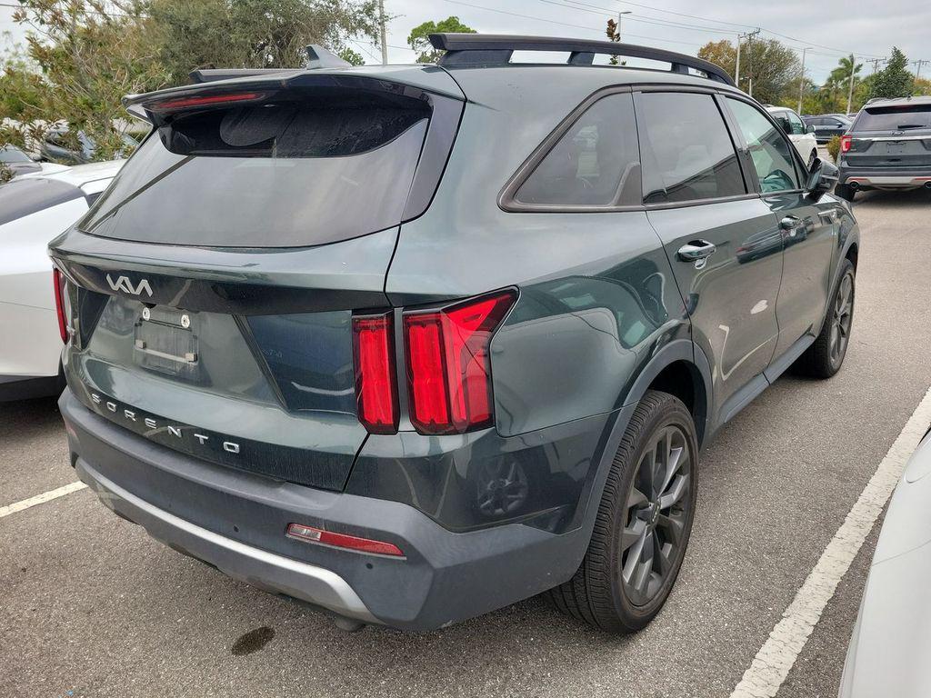 used 2022 Kia Sorento car, priced at $25,902