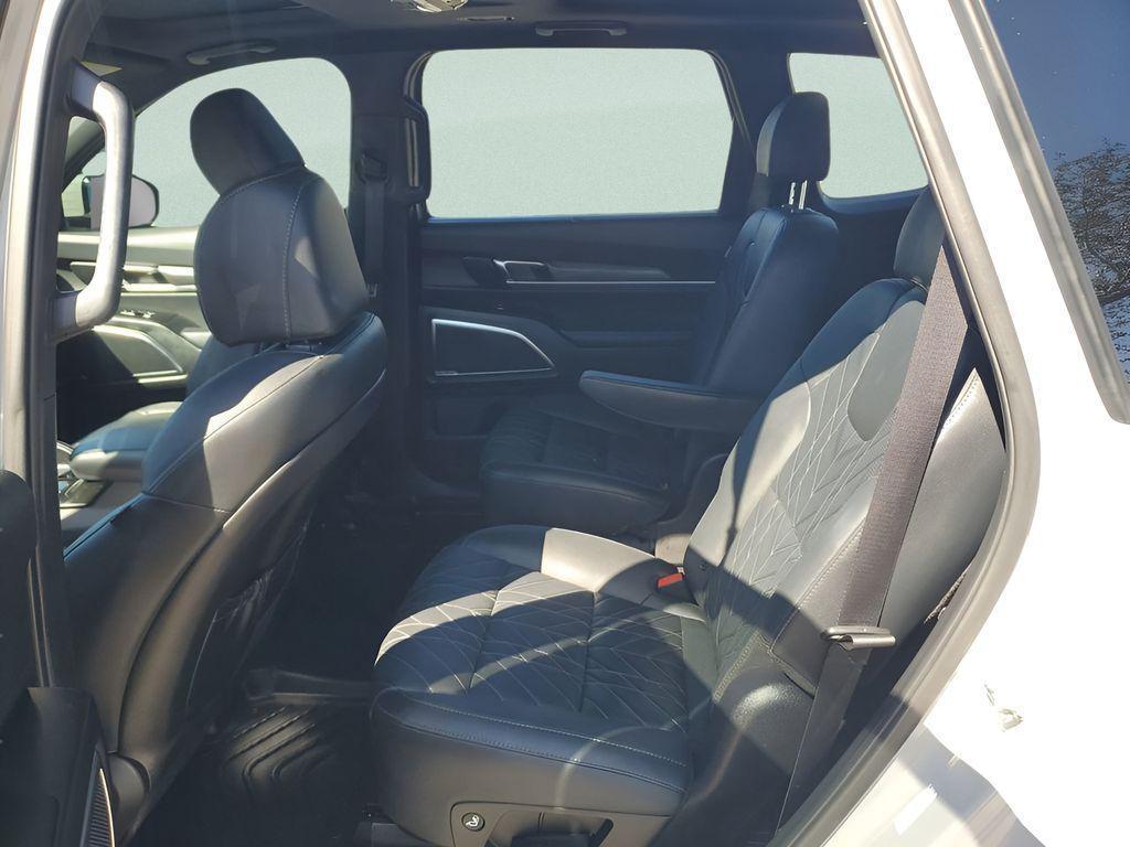 used 2024 Kia Telluride car, priced at $39,394