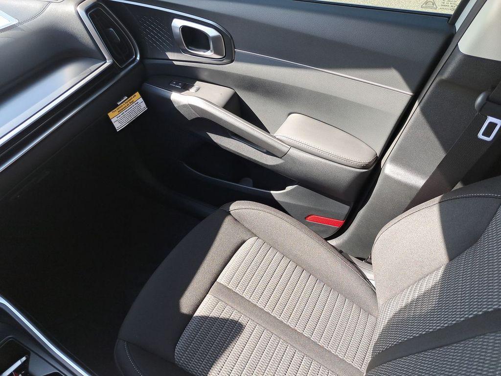 new 2026 Kia Sorento car, priced at $29,250