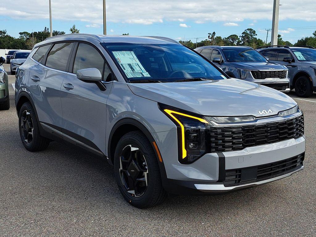 new 2026 Kia Sportage Hybrid car, priced at $33,410
