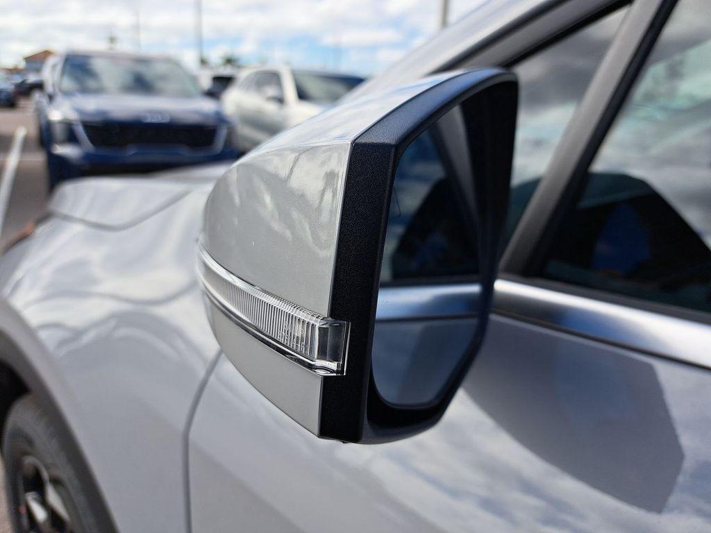 new 2026 Kia Sportage Hybrid car, priced at $33,410