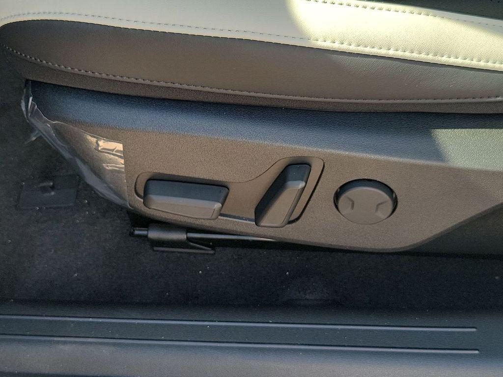 new 2025 Kia EV6 car, priced at $42,882