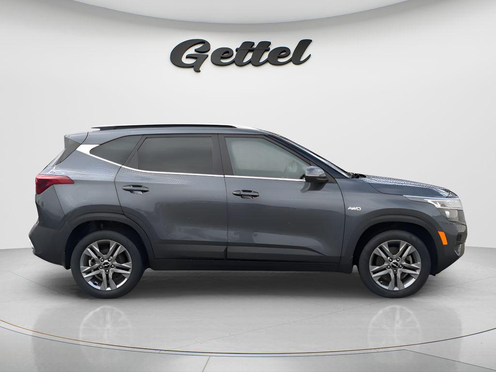 used 2023 Kia Seltos car, priced at $23,163
