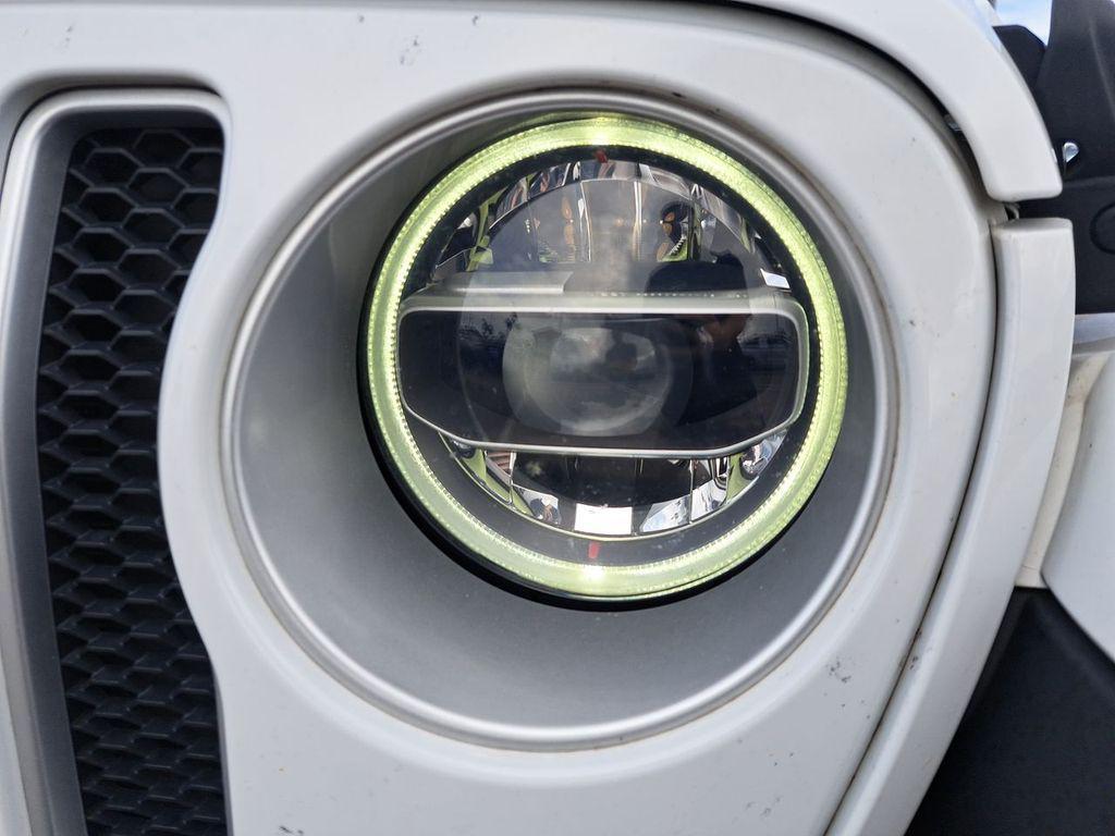 used 2019 Jeep Wrangler Unlimited car, priced at $21,633