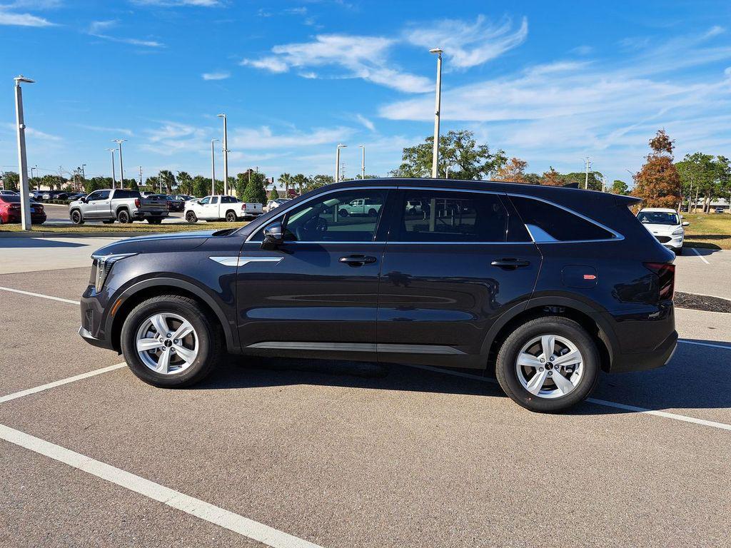 new 2026 Kia Sorento car, priced at $31,499