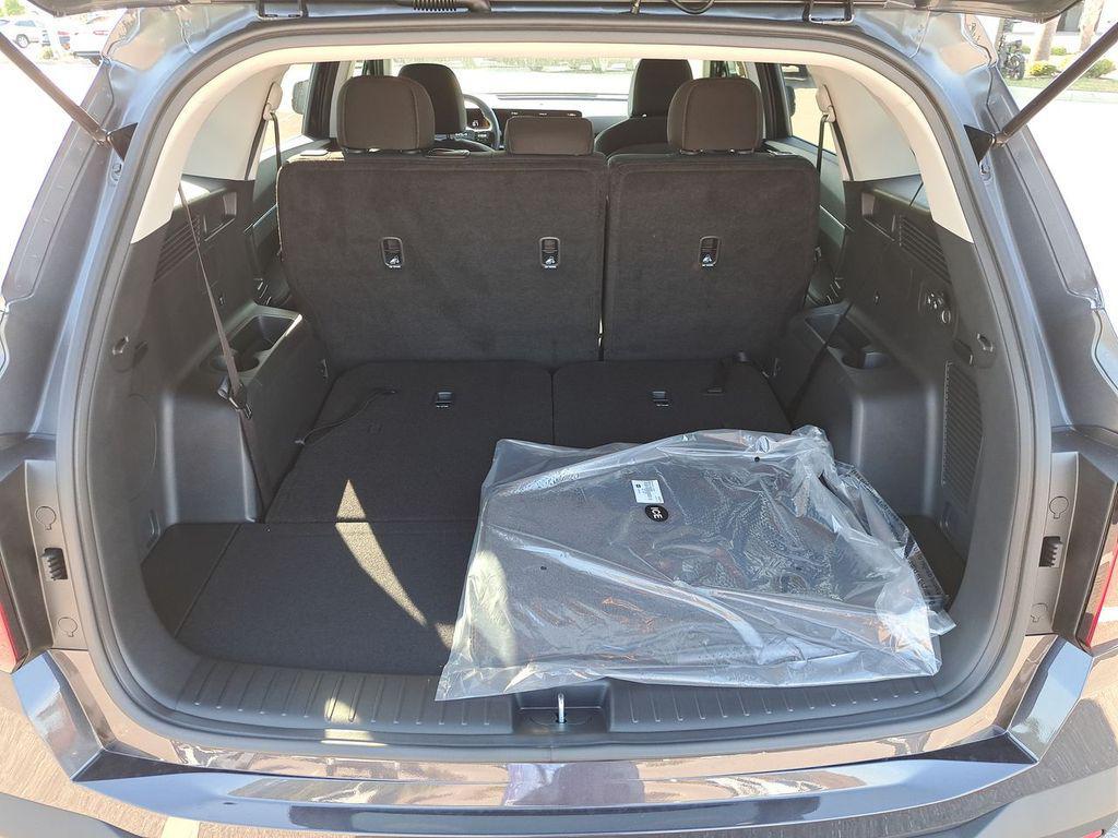 new 2026 Kia Sorento car, priced at $31,499