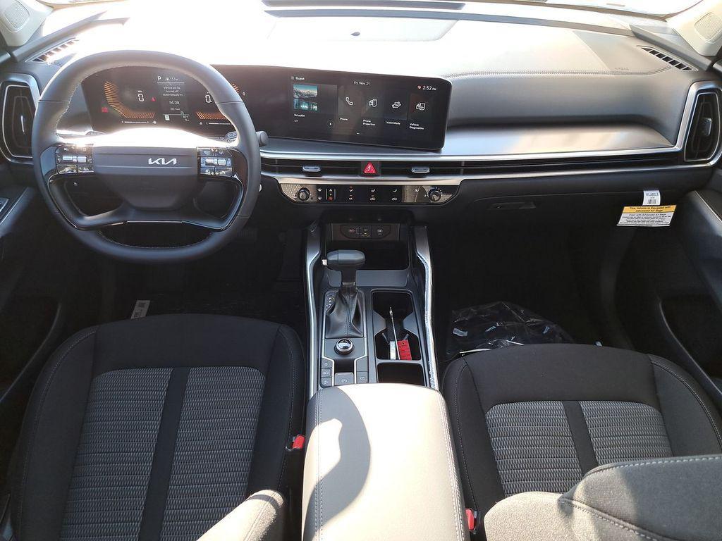 new 2026 Kia Sorento car, priced at $31,499