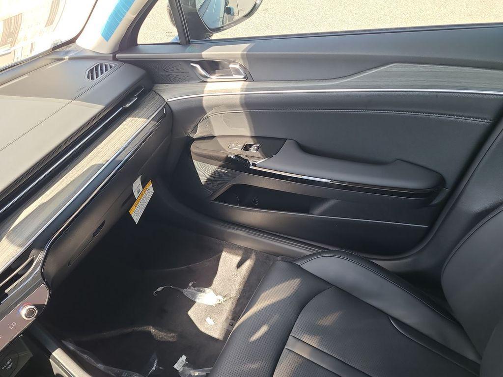 new 2026 Kia K5 car, priced at $32,213