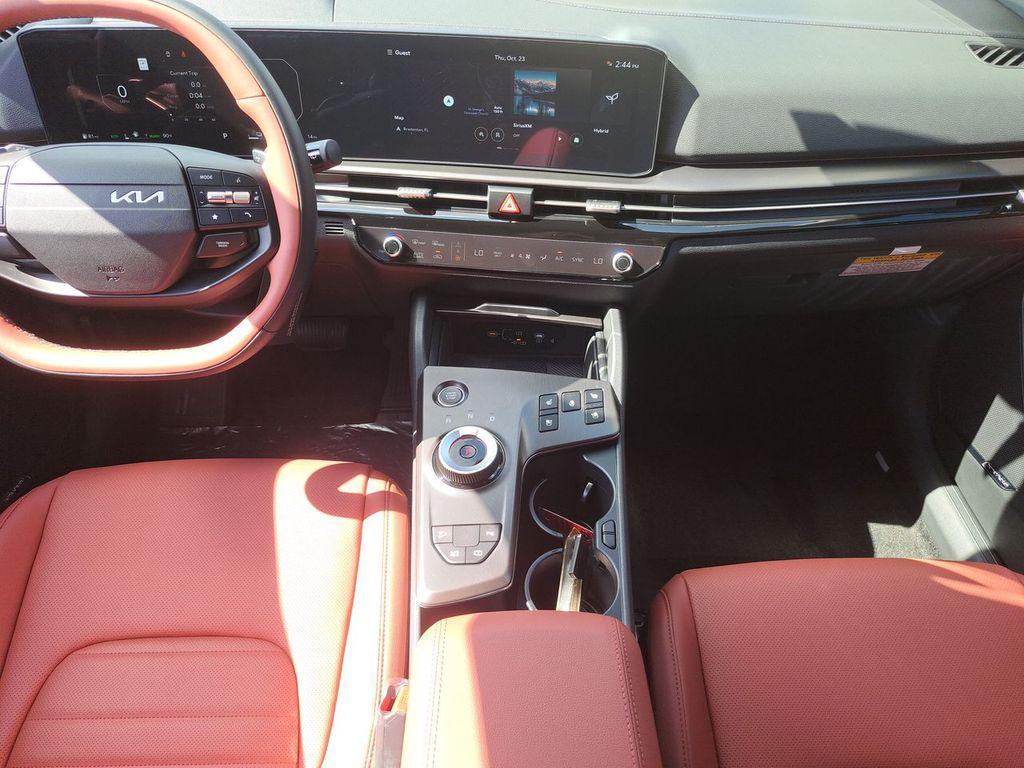 new 2026 Kia Sportage Hybrid car, priced at $39,702