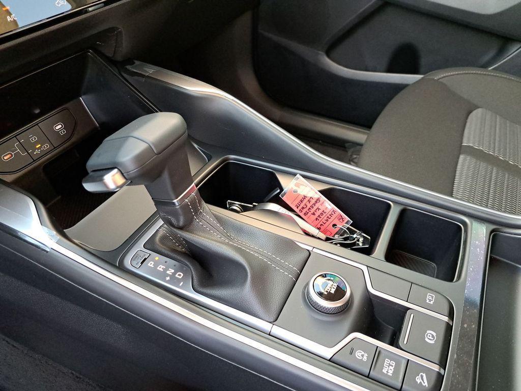 new 2026 Kia Sorento car, priced at $31,959