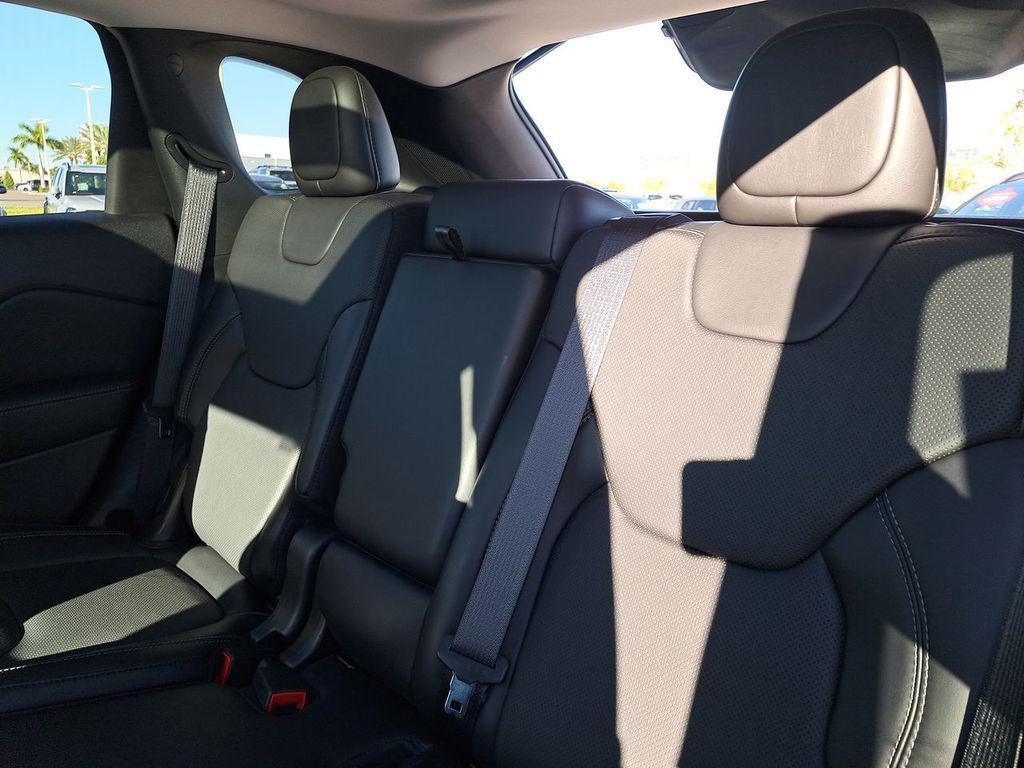 used 2021 Jeep Cherokee car, priced at $21,581