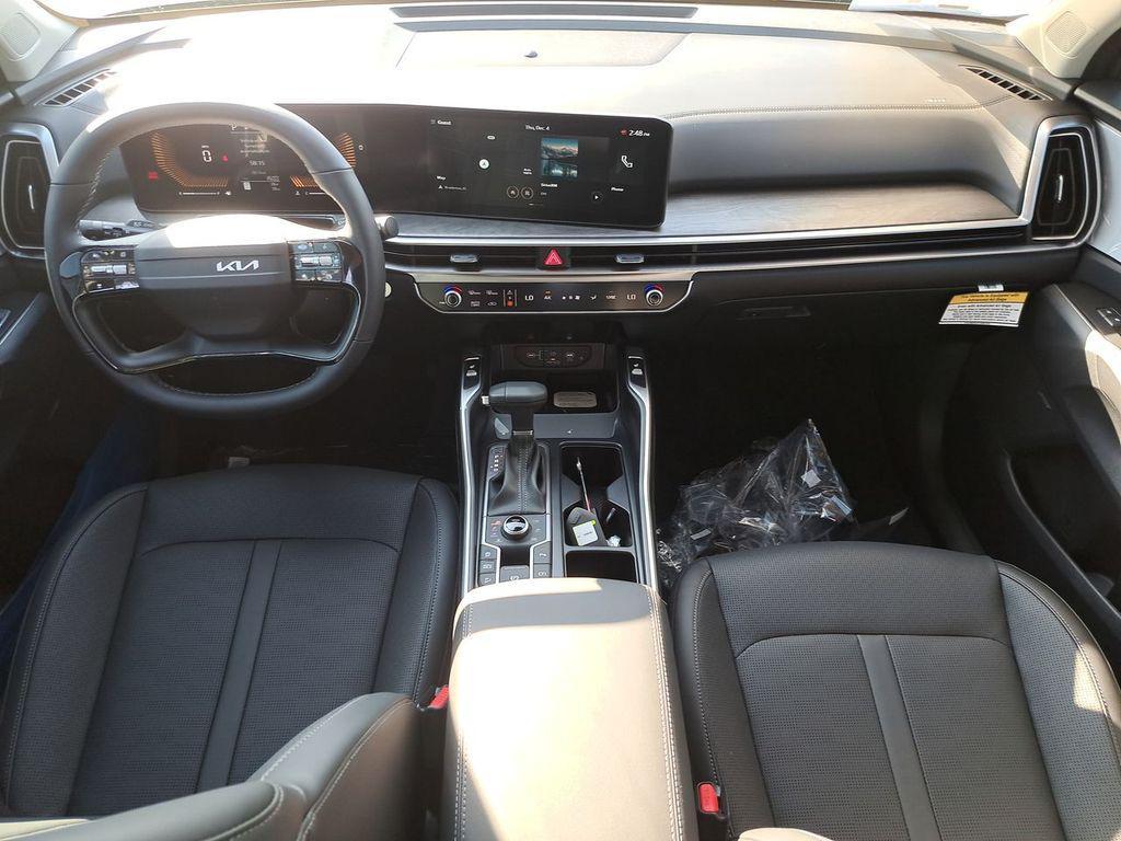 new 2026 Kia Sorento car, priced at $41,352