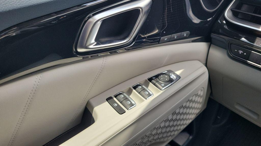new 2026 Kia Carnival car, priced at $51,776