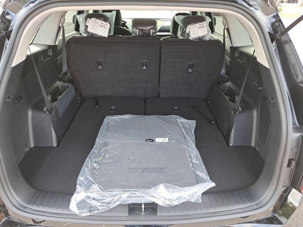 new 2026 Kia Sorento car, priced at $31,499