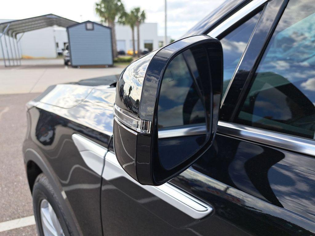 new 2026 Kia Sorento car, priced at $31,499