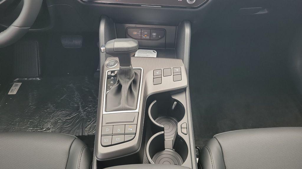 new 2026 Kia Sportage car, priced at $28,206