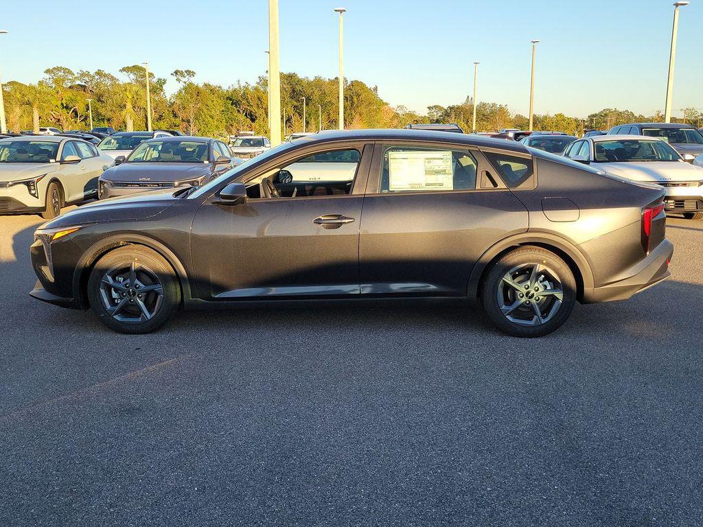 new 2025 Kia K4 car, priced at $20,694