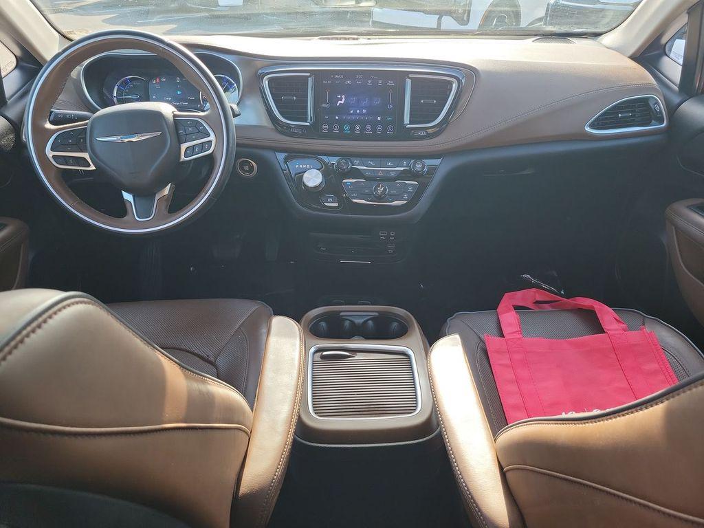 used 2018 Chrysler Pacifica Hybrid car, priced at $14,782