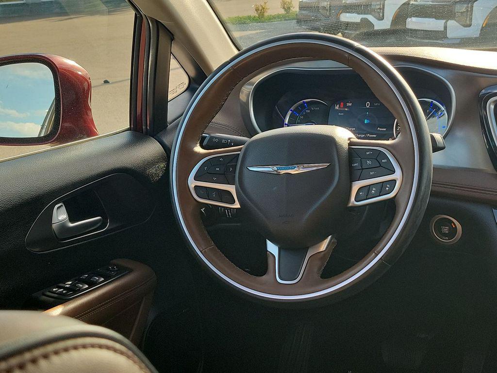 used 2018 Chrysler Pacifica Hybrid car, priced at $14,782