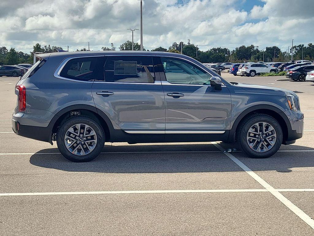 new 2025 Kia Telluride car, priced at $31,992