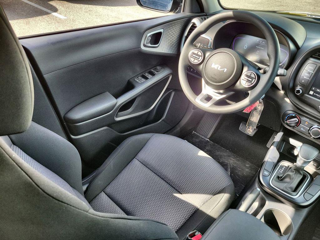 new 2025 Kia Soul car, priced at $21,041