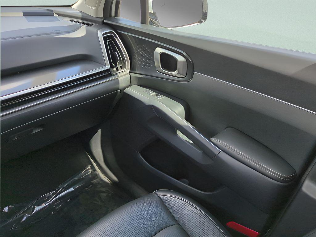 used 2024 Kia Sorento car, priced at $26,590