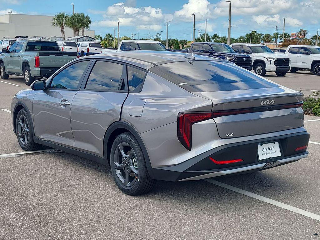 new 2025 Kia K4 car, priced at $20,694