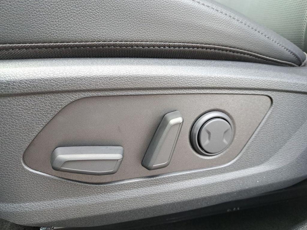 new 2026 Kia Sportage car, priced at $33,880