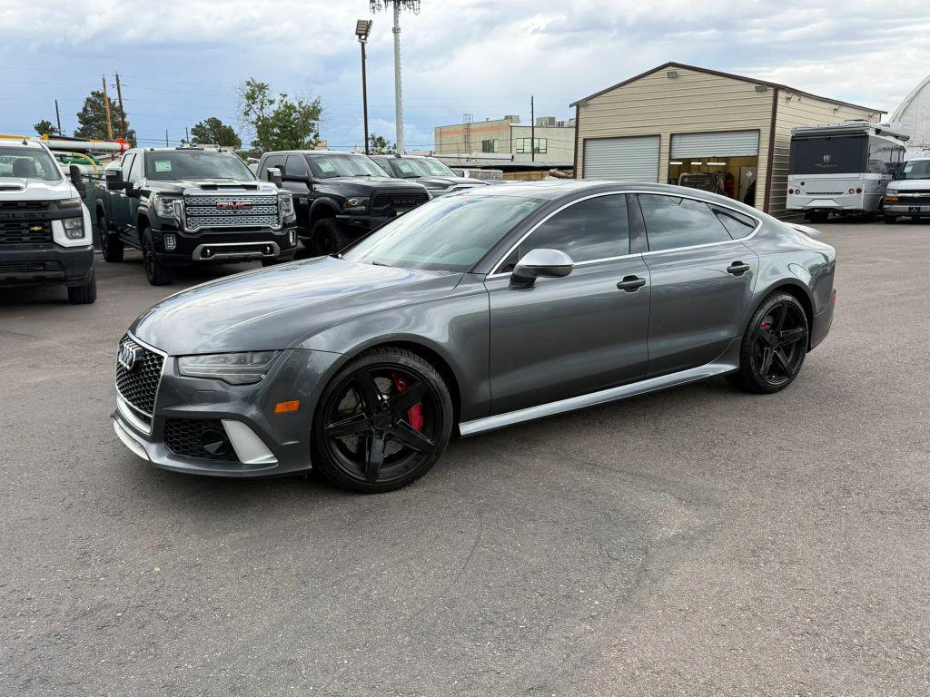 Audi RS7 view 2