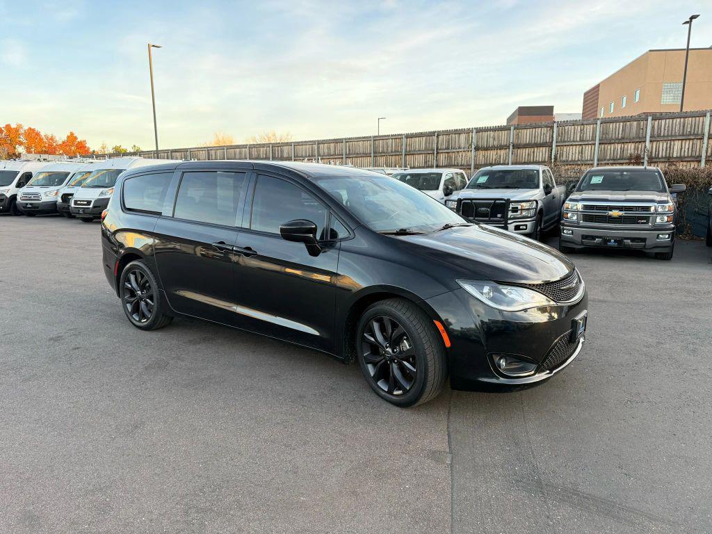 used 2018 Chrysler Pacifica car, priced at $15,900